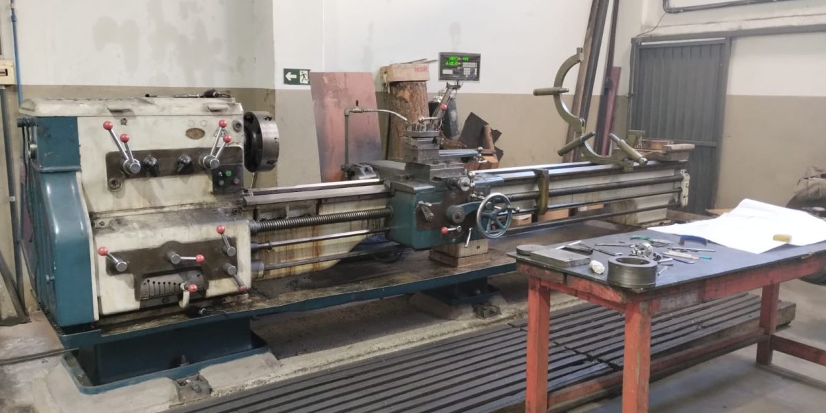 TORNO HORIZONTAL TOZ